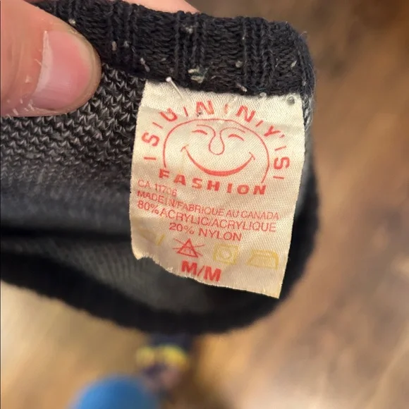 Vintage 90s Knit Sweater - Picture 9 of 9